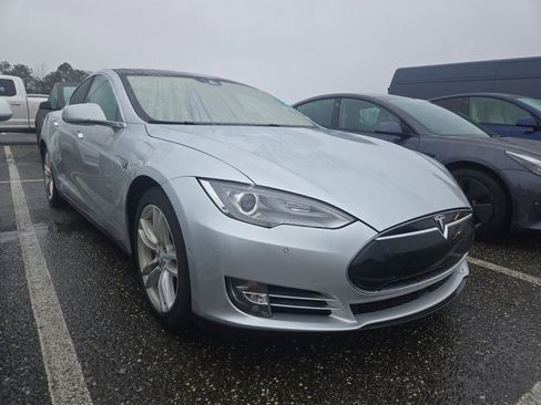 Used 2015 Tesla Model S P85D image 3