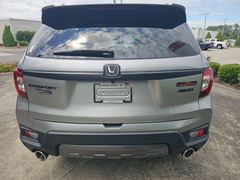 Used 2023 Honda Passport TrailSport image 11