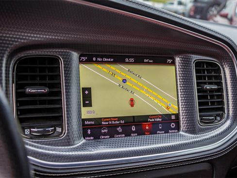 Used 2022 Dodge Charger SRT Hellcat w/ Harman/Kardon Audio Group image 36