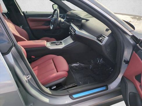 Used 2023 BMW i4 eDrive40 RWD image 22