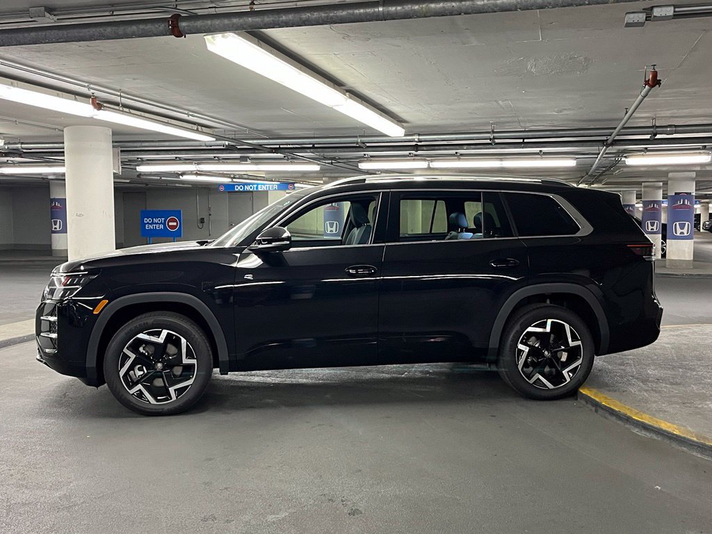 New 2027 Volkswagen Atlas SEL R-Line AWD/4WD image 29