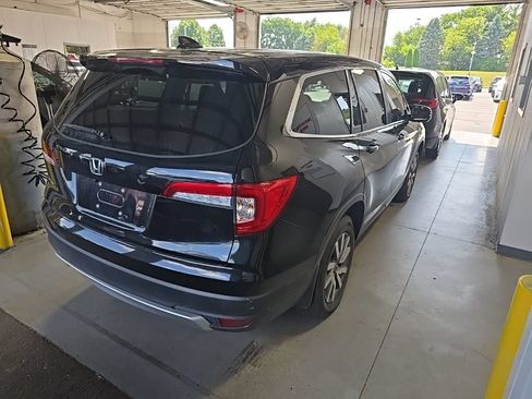 Used 2022 Honda Pilot EX-L image 4