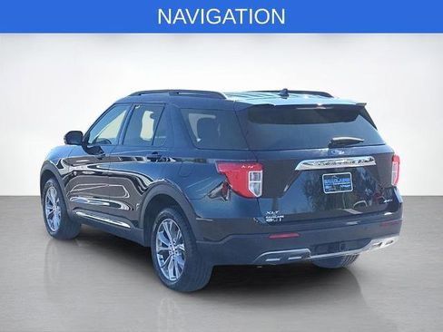 Certified 2023 Ford Explorer XLT w/ Equipment Group 202A AWD/4WD image 5
