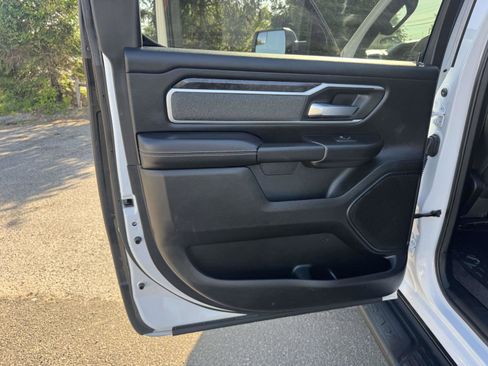 Used 2022 RAM 1500 Big Horn AWD/4WD image 25