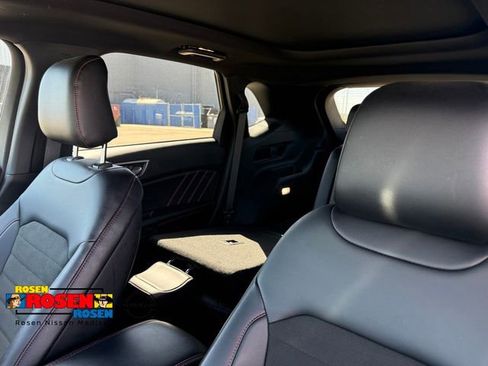 Used 2024 Ford Edge ST-Line AWD/4WD image 15