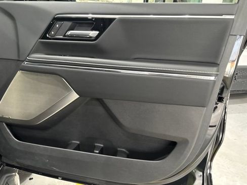 Used 2026 GMC Sierra EV Denali AWD/4WD image 33