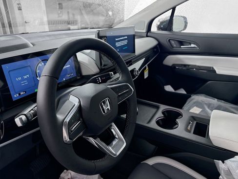 Used 2025 Honda Prologue Elite image 7