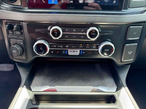 Used 2023 Ford F250 Platinum AWD/4WD image 14