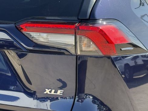 Used 2024 Toyota RAV4 XLE FWD image 7