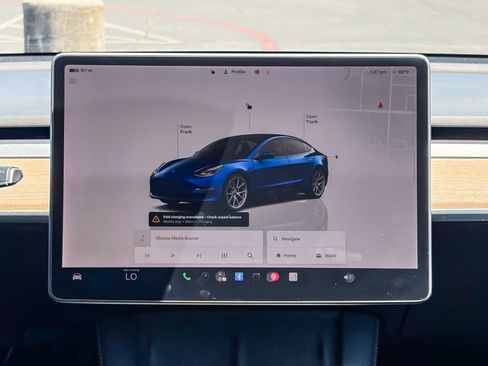 Used 2022 Tesla Model 3 Long Range AWD/4WD image 13