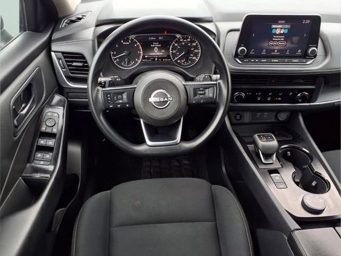 Used 2024 Nissan Rogue S AWD/4WD image 22