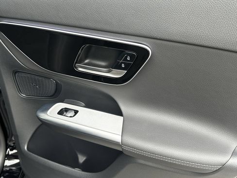 Certified 2026 Mercedes-Benz GLC 300 image 19