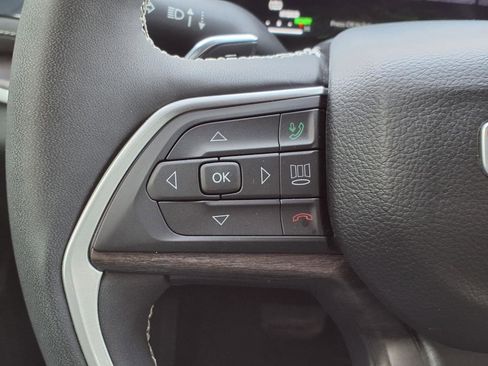 Used 2023 Jeep Grand Cherokee 4WD 4xe image 23