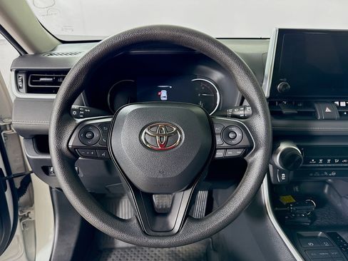 Certified 2023 Toyota RAV4 LE AWD/4WD image 12
