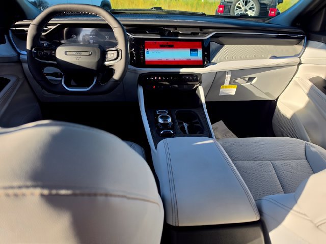 New 2026 Jeep Cherokee Limited AWD/4WD image 12