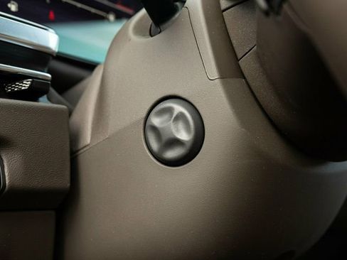 Used 2026 Cadillac Escalade Luxury w/ Touring Package image 44