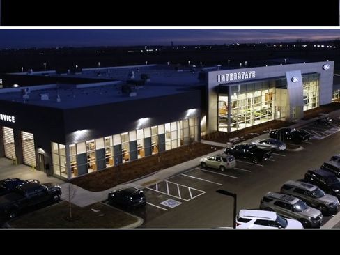 Used 2022 Dodge Charger SXT w/ Plus Group image 2