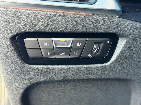 Used 2022 BMW M340i xDrive w/ Premium Package image 34