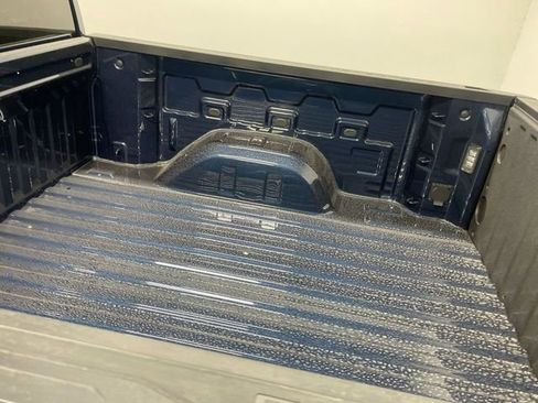 Used 2023 Chevrolet Silverado 1500 LT image 23