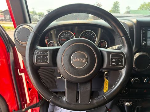 Used 2016 Jeep Wrangler Unlimited Sport AWD/4WD image 10