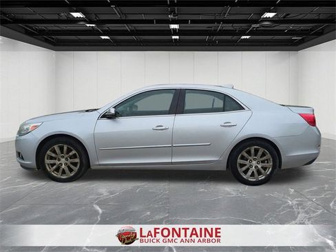 Used 2016 Chevrolet Malibu LTZ image 5