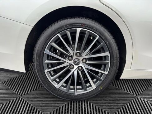 Used 2023 Lexus ES 350 w/ Premium Package image 29