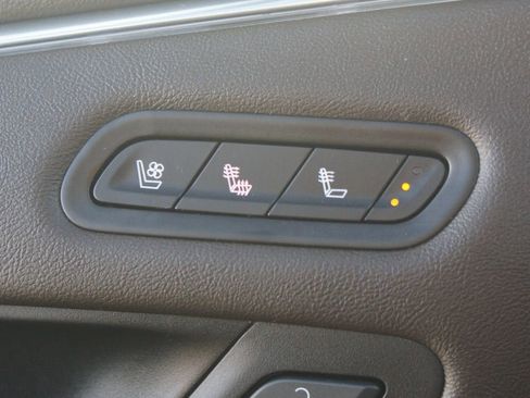 Used 2024 Cadillac Escalade Sport w/ Touring Package image 10