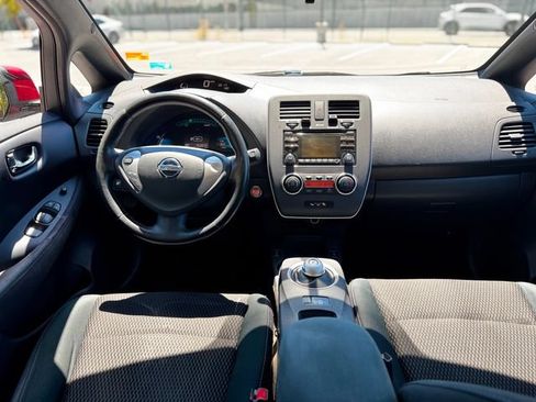 Used 2013 Nissan Leaf S w/ Charger Pkg FWD image 30