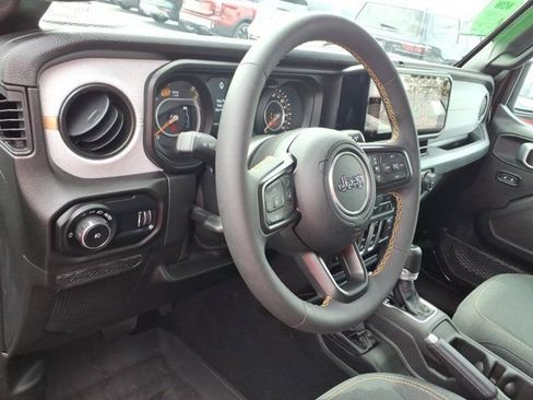 Used 2024 Jeep Wrangler Sport AWD/4WD image 8
