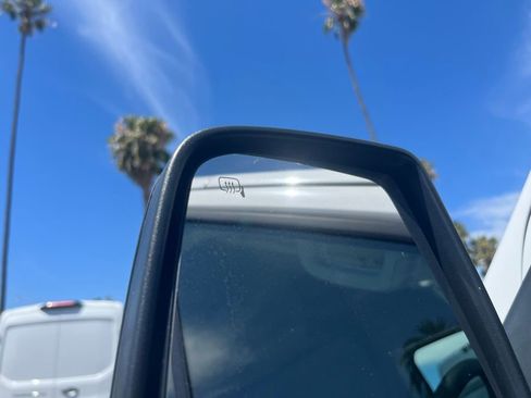 Used 2022 Ford E-Transit 148 High Roof Extended image 24