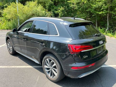 Used 2021 Audi Q5 2.0T Premium Plus w/ Premium Plus Package AWD/4WD image 3