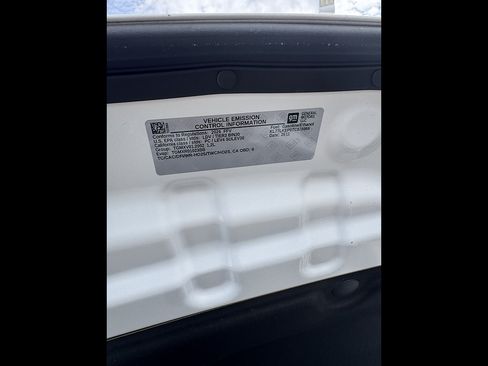 Used 2026 Chevrolet Trax ACTIV FWD image 7