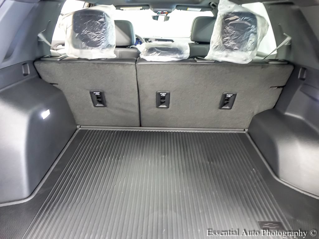 Certified 2027 Chevrolet Equinox LT w/ Convenience Package II AWD/4WD image 19