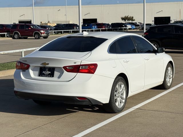 Used 2017 Chevrolet Malibu LT FWD image 4