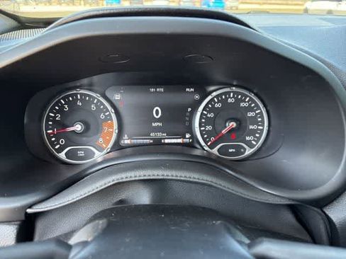 Used 2022 Jeep Renegade Latitude w/ Convenience Group image 15