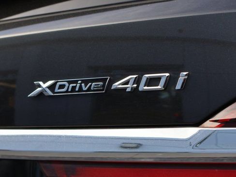 Used 2020 BMW X7 xDrive40i w/ Premium Package image 18