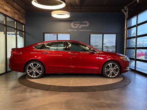 Used 2017 Ford Fusion Titanium FWD image 2
