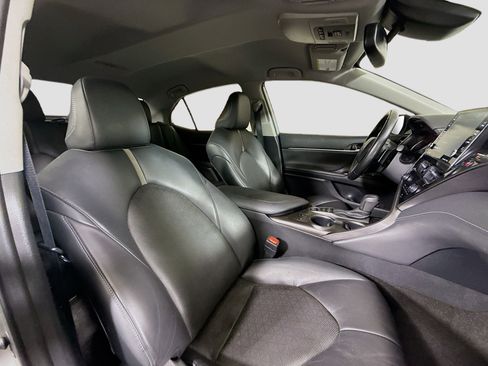 Used 2023 Toyota Camry XSE image 29