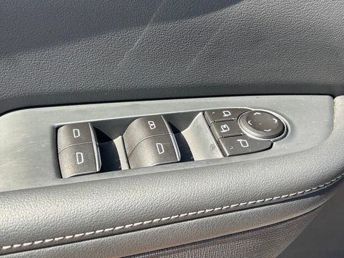 Used 2026 Buick Enclave Sport Touring FWD image 8