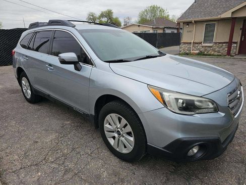 Used 2017 Subaru Outback 2.5i Premium image 1