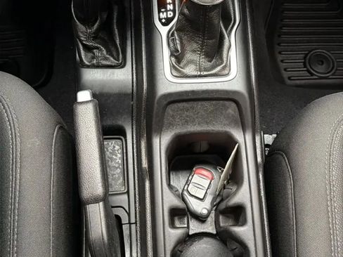 Used 2020 Jeep Wrangler Unlimited Sport S AWD/4WD image 20