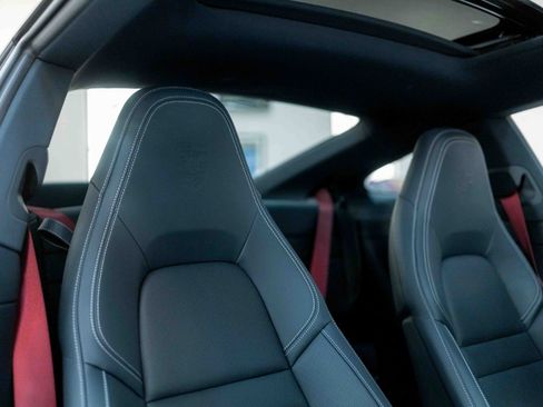 Used 2022 Porsche 911 Carrera S image 76