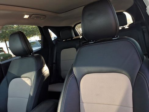 Used 2021 Ford Escape Titanium w/ Titanium Elite Package image 15