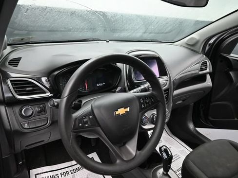 Used 2021 Chevrolet Spark LT FWD image 13
