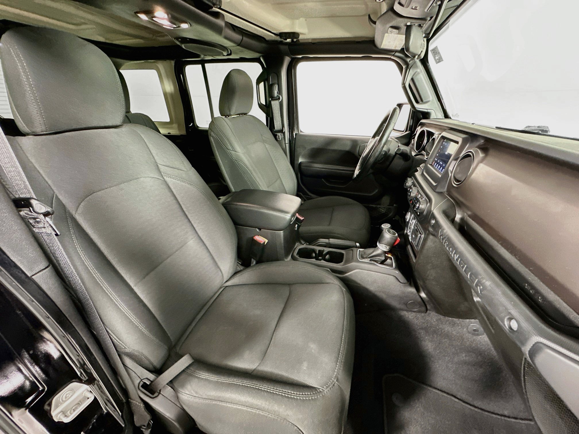 Used 2020 Jeep Wrangler Unlimited Sport S AWD/4WD image 26