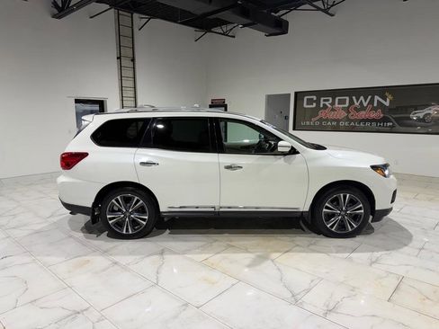 Used 2020 Nissan Pathfinder Platinum w/ Cargo Package AWD/4WD image 9