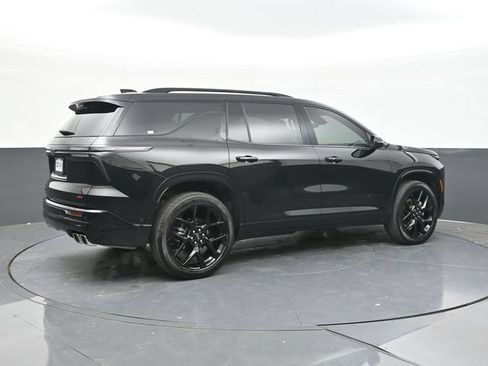 Used 2024 Chevrolet Traverse RS w/ LPO, Floor Liner Package AWD/4WD image 15
