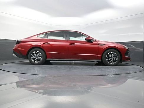 New 2026 Hyundai Sonata Blue FWD image 37