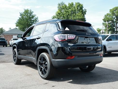 New 2026 Jeep Compass Latitude AWD/4WD image 8