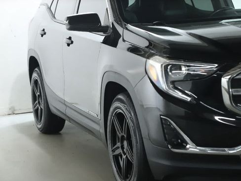 Used 2020 GMC Terrain SLT FWD image 8